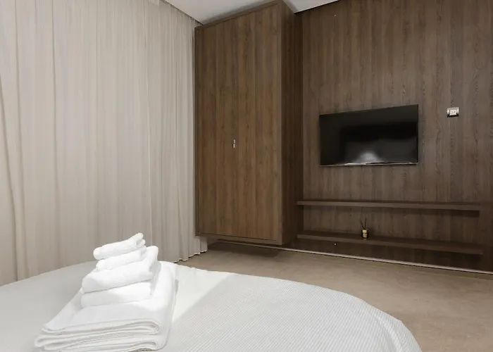 Tampa Panoramic Brassó